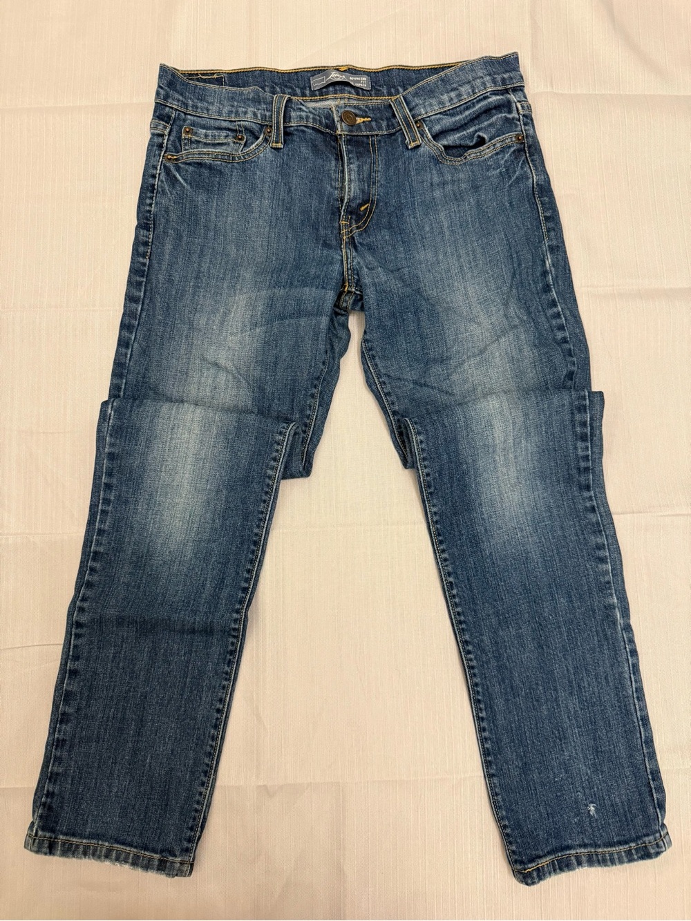Levi's Women’s Faded Blue Straight Jeans